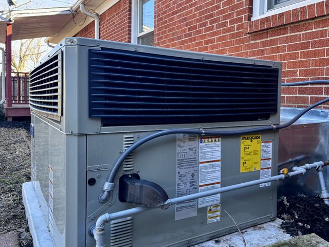 211 Church St, Loretto, TN 38469