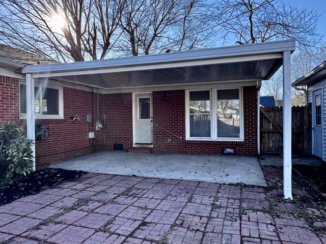 211 Church St, Loretto, TN 38469