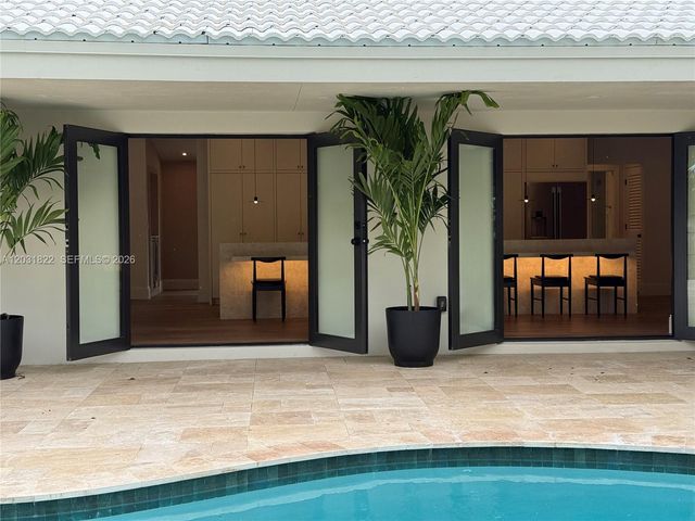 8845 SW 176th Terrace, Palmetto Bay, FL 33157