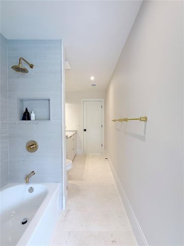 8845 SW 176th Terrace, Palmetto Bay, FL 33157