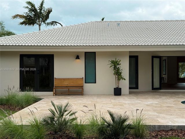 8845 SW 176th Terrace, Palmetto Bay, FL 33157