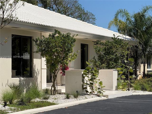 8845 SW 176th Terrace, Palmetto Bay, FL 33157