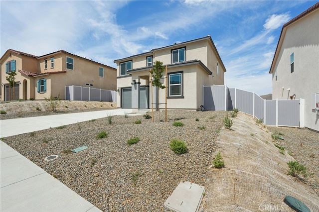 12826 Olympus Circle, Corona, CA 92883