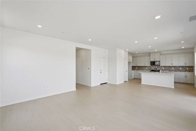 12826 Olympus Circle, Corona, CA 92883