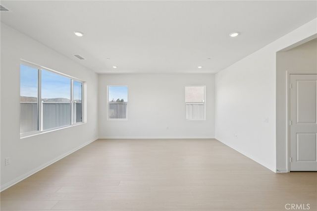 12826 Olympus Circle, Corona, CA 92883