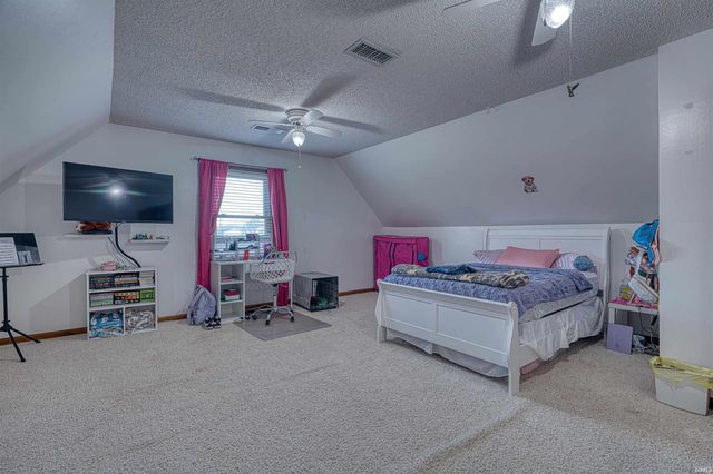 214 Brookview Drive, Evansville, IN 47711