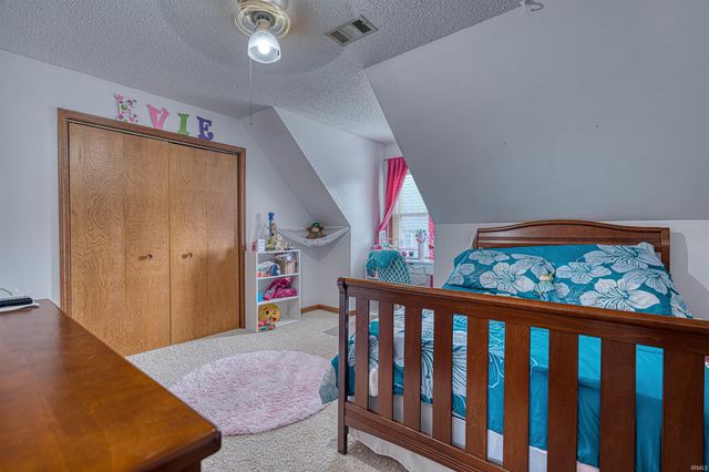 214 Brookview Drive, Evansville, IN 47711