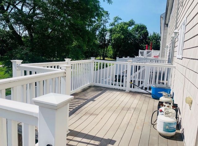 218 South 9, Waltham, MA 02453