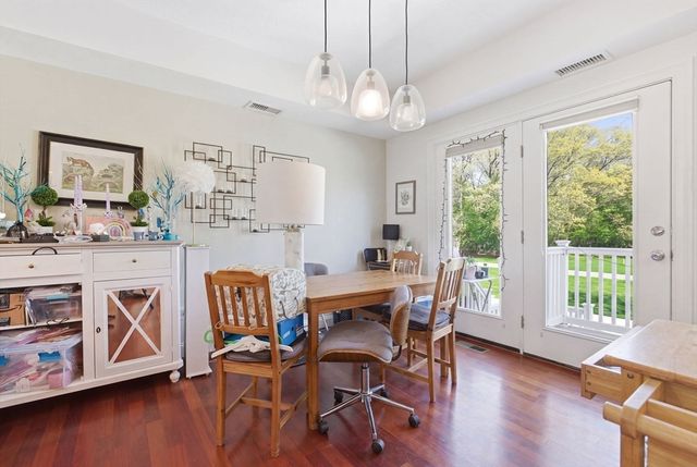 218 South 9, Waltham, MA 02453
