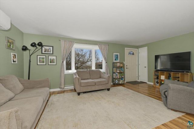 3003 Hughitt Ave, Superior, WI 54880