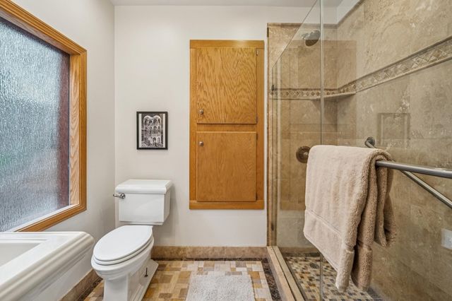 1960 El Dorado Ave, Berkeley, CA 94707