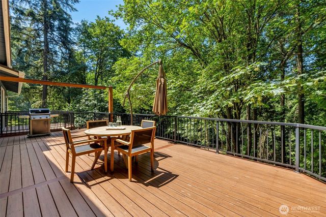 15727 154th Avenue NE, Woodinville, WA 98072
