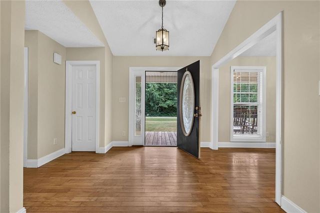120 Buttrill Road, Jackson, GA 30233