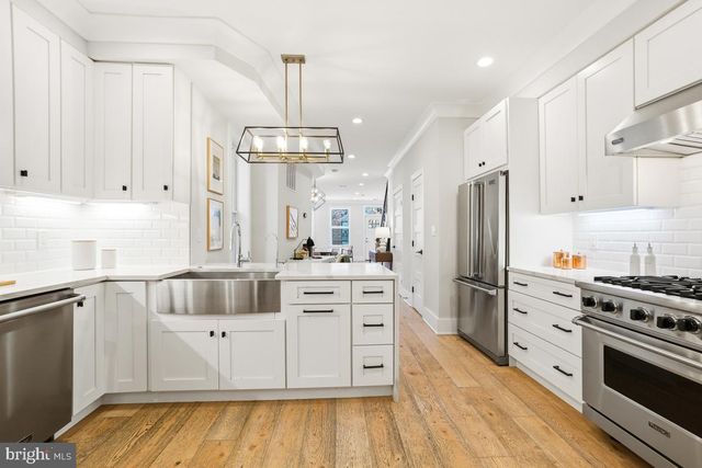 750 13TH ST SE, Washington, DC 20003