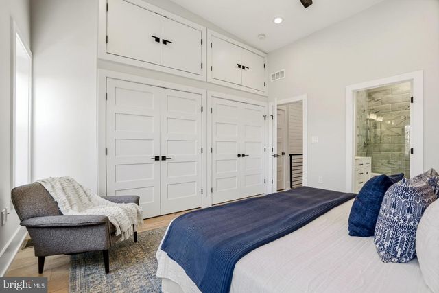 750 13TH ST SE, Washington, DC 20003