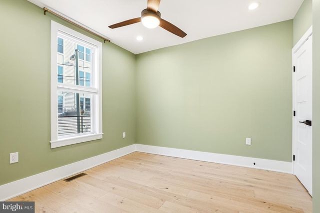 750 13TH ST SE, Washington, DC 20003