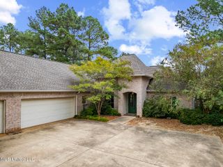 126 Grayhawk Parkway, Madison, MS 39110