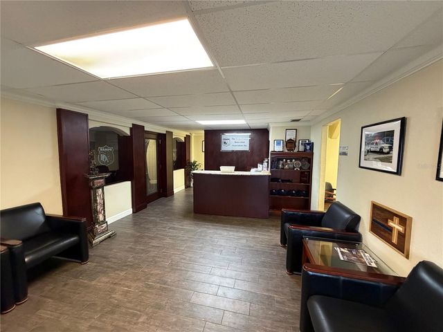 1302 W BUSCH BOULEVARD, Tampa, FL 33612