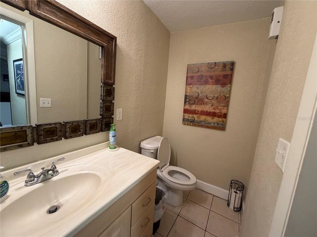 1302 W BUSCH BOULEVARD, Tampa, FL 33612