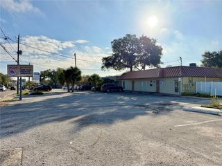 1302 W BUSCH BOULEVARD, Tampa, FL 33612