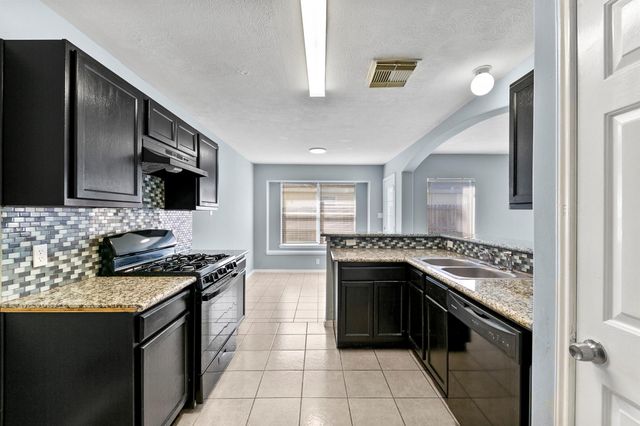 12659 Ashford River, Houston, TX 77072