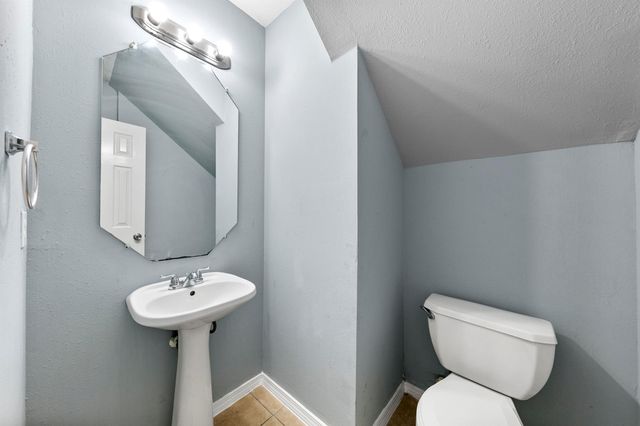 12659 Ashford River, Houston, TX 77072
