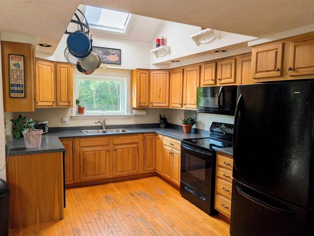 153 Trombley Hill Road, Hyde Park, VT 05655
