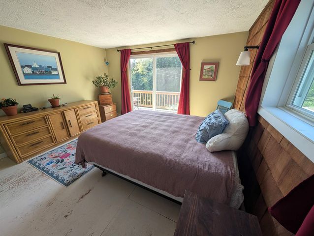 153 Trombley Hill Road, Hyde Park, VT 05655