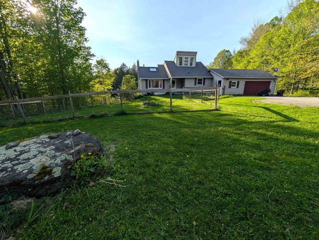 153 Trombley Hill Road, Hyde Park, VT 05655