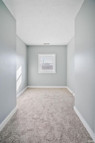 1911 E 100 NORTH, Kokomo, IN 46901