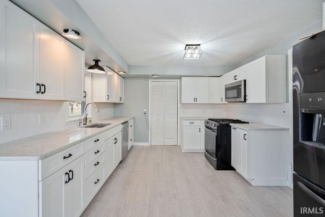 1911 E 100 NORTH, Kokomo, IN 46901