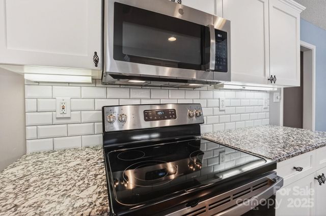 107 Bevington Way, Mooresville, NC 28117