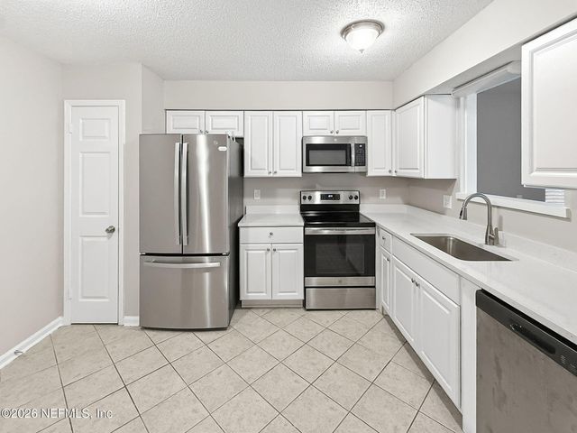 10474 INDIAN WALK Road, Jacksonville, FL 32257