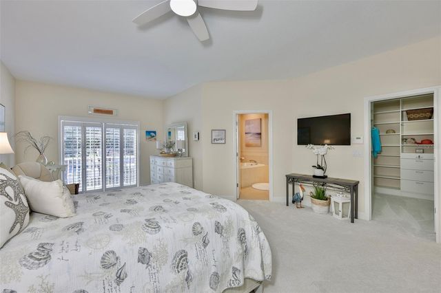 6303 VISTA VERDE DRIVE E, Gulfport, FL 33707