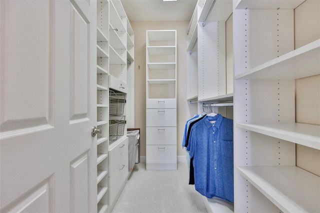 6303 VISTA VERDE DRIVE E, Gulfport, FL 33707