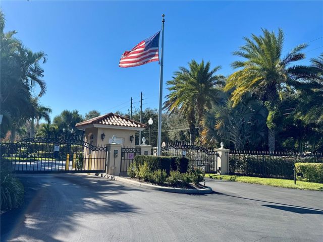 6303 VISTA VERDE DRIVE E, Gulfport, FL 33707