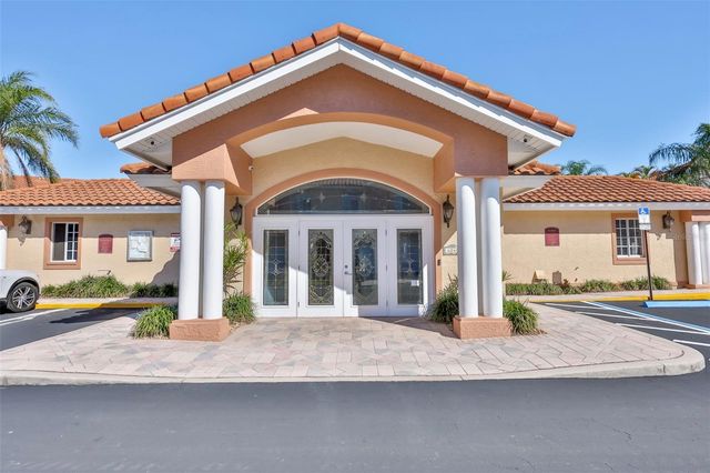 6303 VISTA VERDE DRIVE E, Gulfport, FL 33707