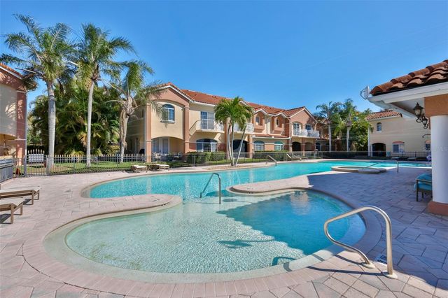 6303 VISTA VERDE DRIVE E, Gulfport, FL 33707