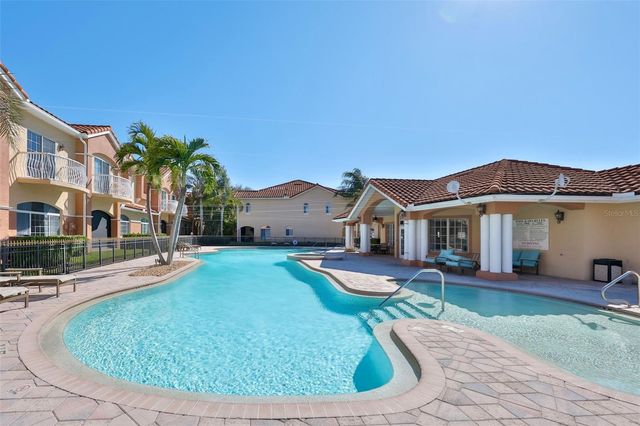 6303 VISTA VERDE DRIVE E, Gulfport, FL 33707