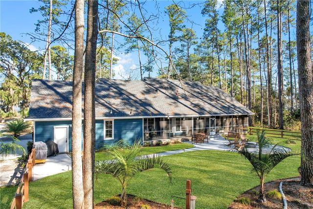 1231 Riverpoint Lane NE, Townsend, GA 31331