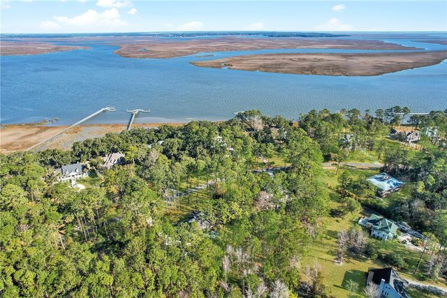 1231 Riverpoint Lane NE, Townsend, GA 31331