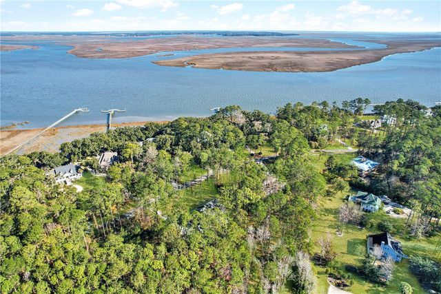 1231 Riverpoint Lane NE, Townsend, GA 31331