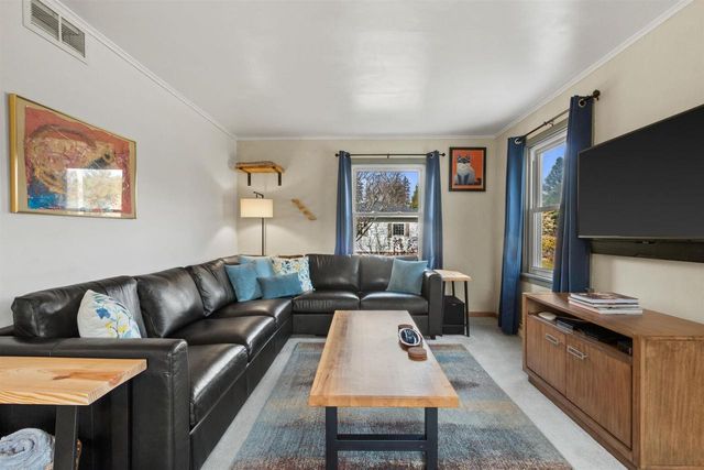 1224 FRONTENAC AVENUE, Stevens Point, WI 54481