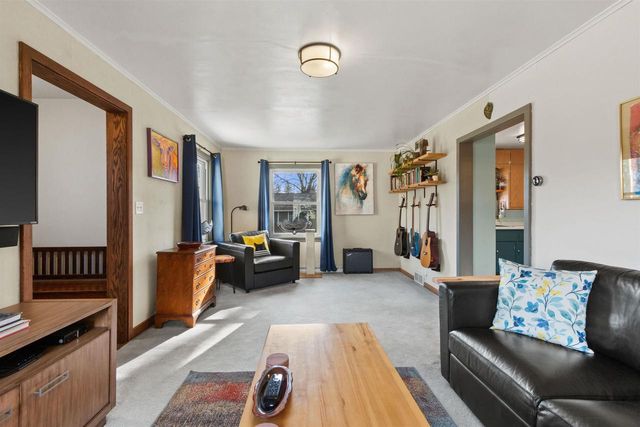 1224 FRONTENAC AVENUE, Stevens Point, WI 54481