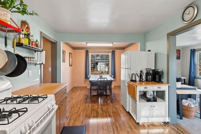 1224 FRONTENAC AVENUE, Stevens Point, WI 54481