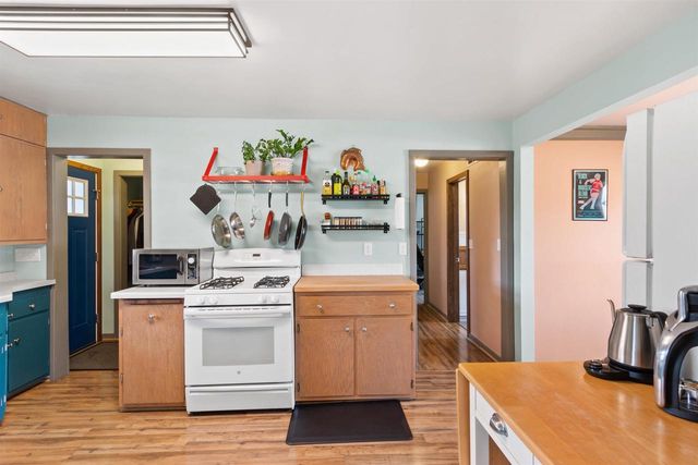 1224 FRONTENAC AVENUE, Stevens Point, WI 54481