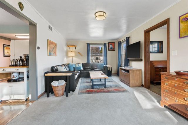 1224 FRONTENAC AVENUE, Stevens Point, WI 54481