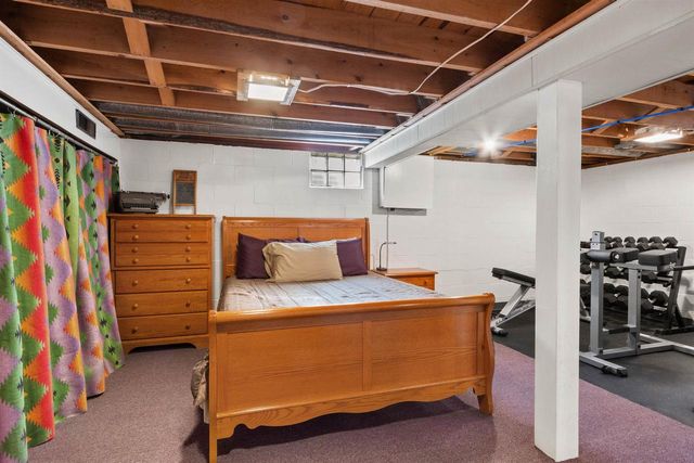 1224 FRONTENAC AVENUE, Stevens Point, WI 54481