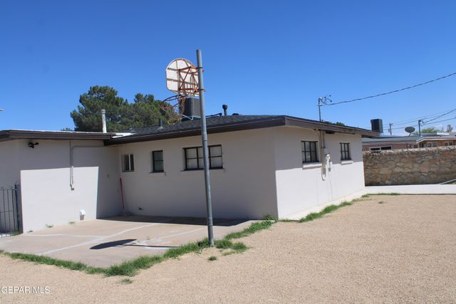 1507 DENNIS Circle, El Paso, TX 79925