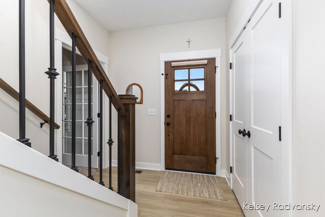 6450 Estate Drive Sw, Byron Twp, MI 49315